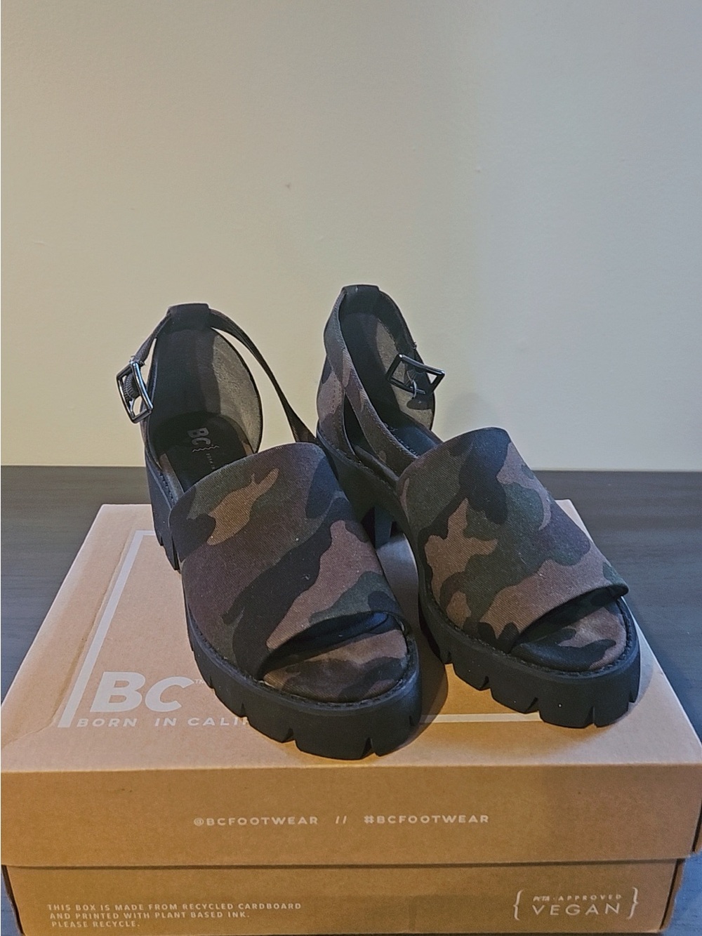 BC Footwear Camo Platform Sandals in Green and Brown